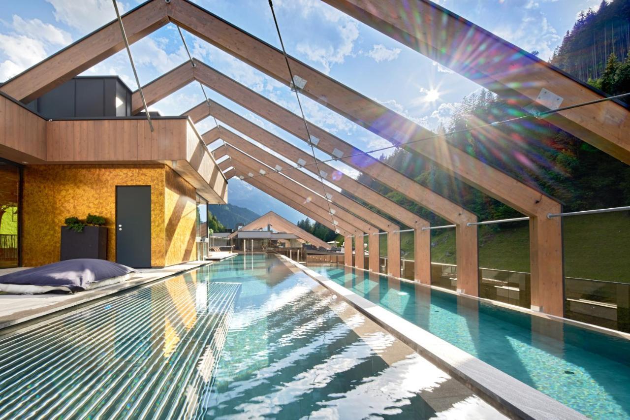 Zillergrundrock Luxury Mountain Resort Mayrhofen Exterior photo