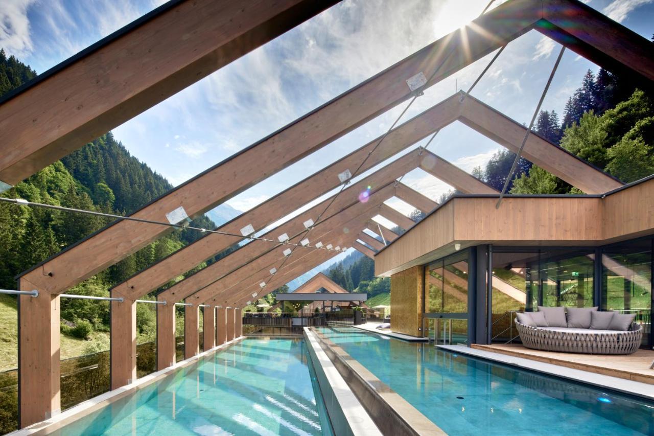 Zillergrundrock Luxury Mountain Resort Mayrhofen Exterior photo