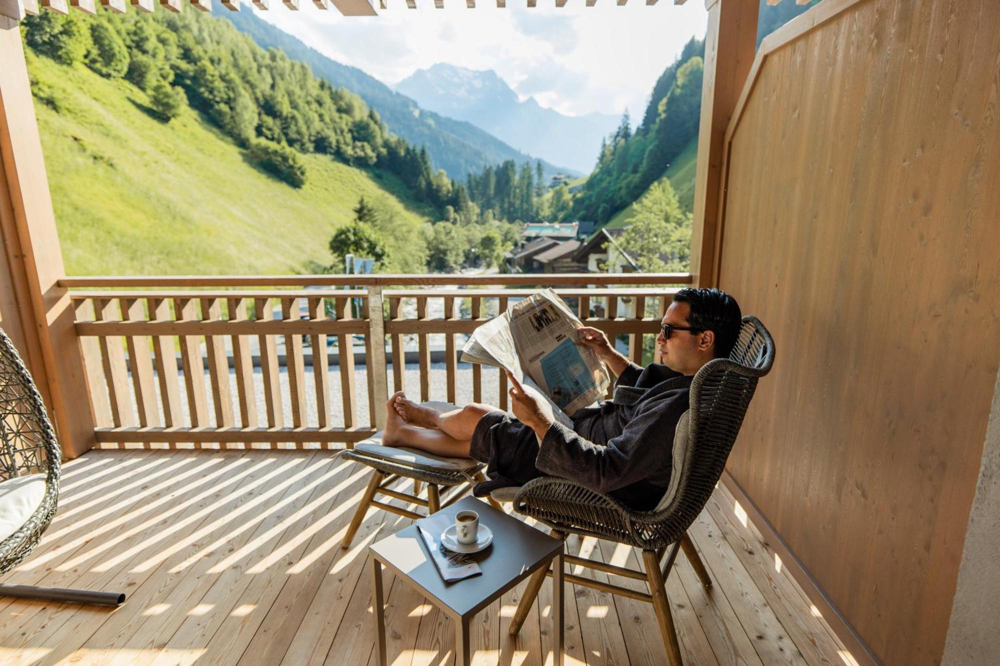 Zillergrundrock Luxury Mountain Resort Mayrhofen Exterior photo